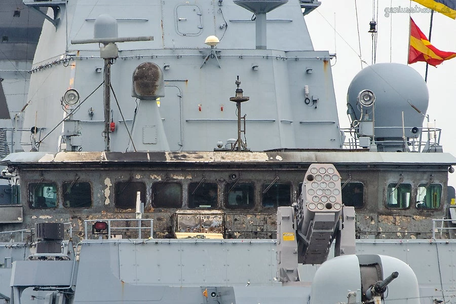 Εκρηξη πυραύλου Standard Missile-2 στην γερμανική φρεγάτα FGS SACHSEN F219 – Τρόμος εν πλω